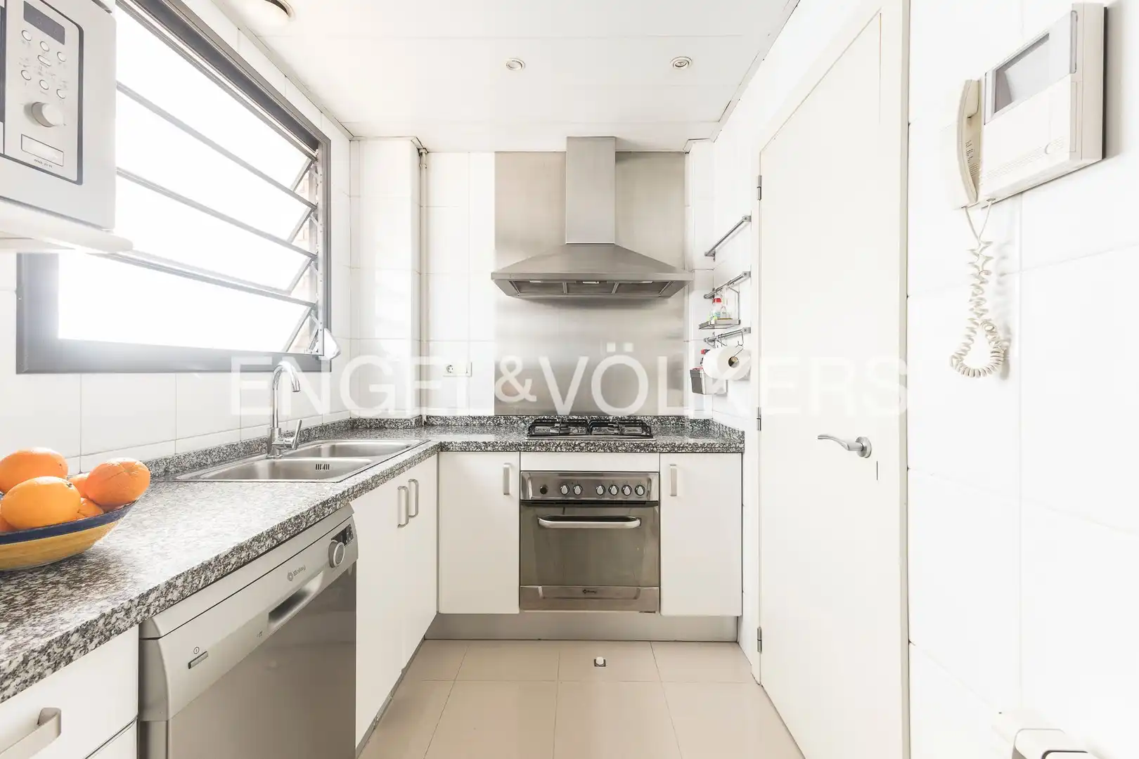 Kitchen of Flat for sale in Barcelona  with Air Conditioner, Heating and Private garden
