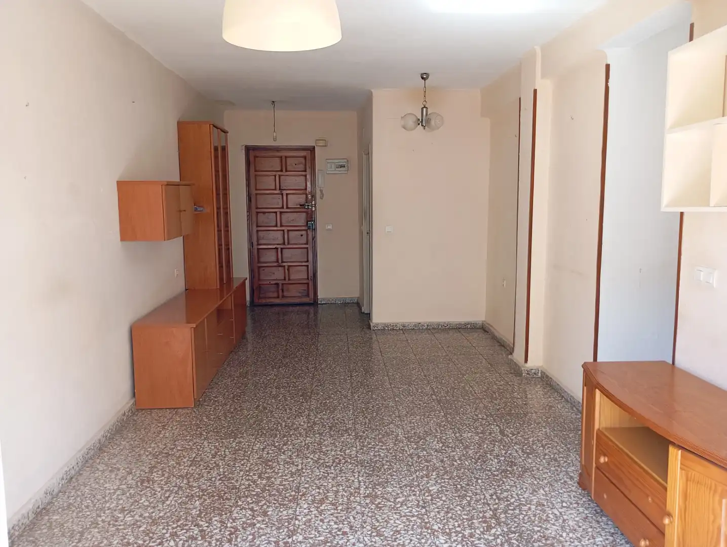 Wohnung zum Verkauf in Málaga mit Terrasse, Balkon und Alarm