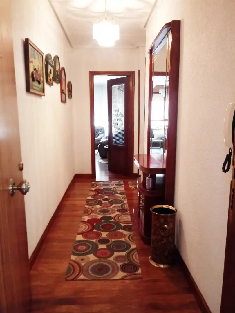 Wohnung zur Miete in Villarcayo de Merindad de Castilla la Vieja mit Heizung, Terrasse und Möbliert