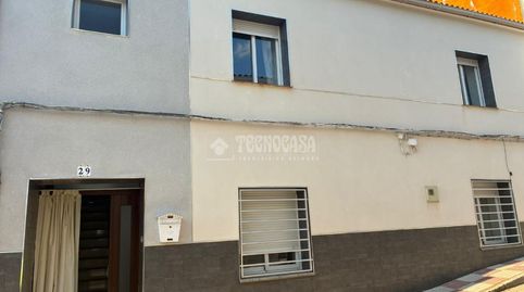 Foto 2 de Casa adosada en venda a Santo Tomé, Jaén