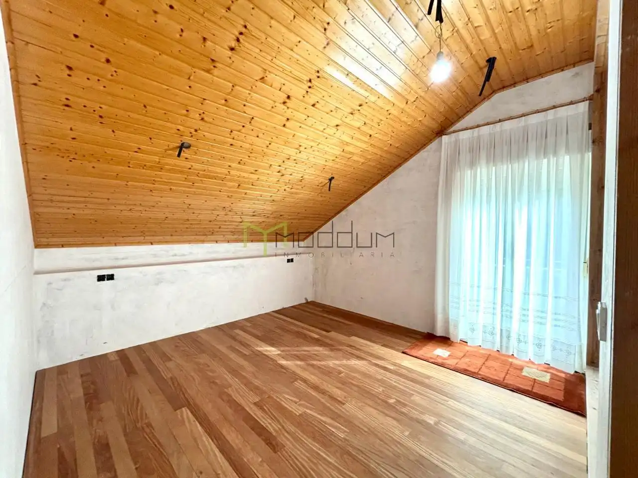 Habitación de Casa o chalet en venta en Ames con Calefacción, Jardín privado y Parquet