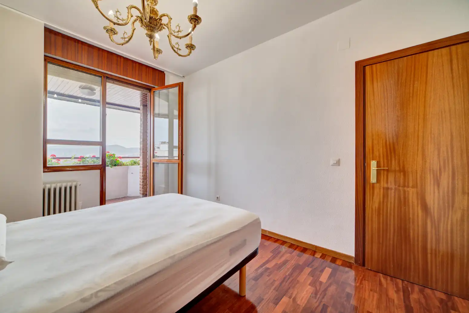 Habitación de Piso en venta en  Pamplona / Iruña con Calefacción, Parquet y Trastero