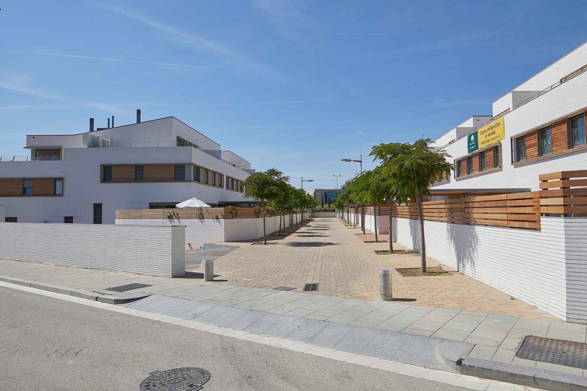 House or chalet for sale in  CALLE POBLE AMAZIC, Can Gambús