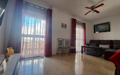 Living room of Flat for sale in  Sevilla Capital  with Air Conditioner and Balcony