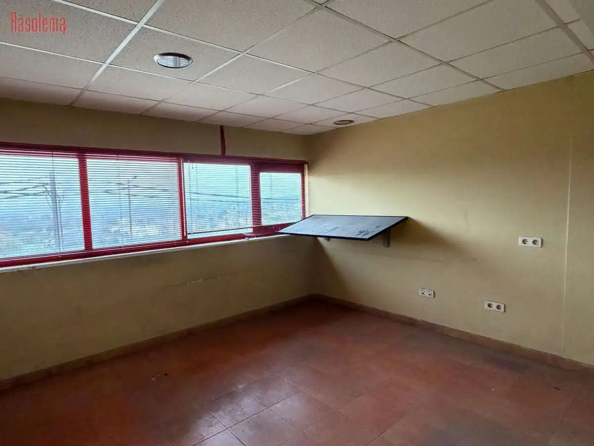 Nave industrial en venta en As Pontes de García Rodríguez 