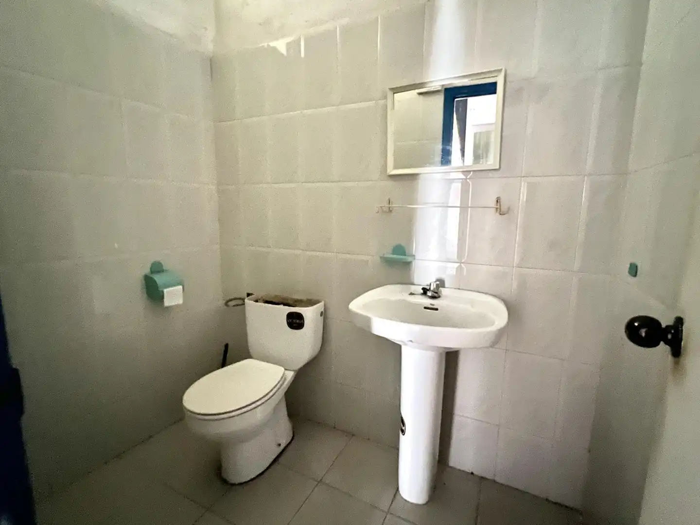 Bany de Casa o xalet en venda en Plasencia amb Terrassa