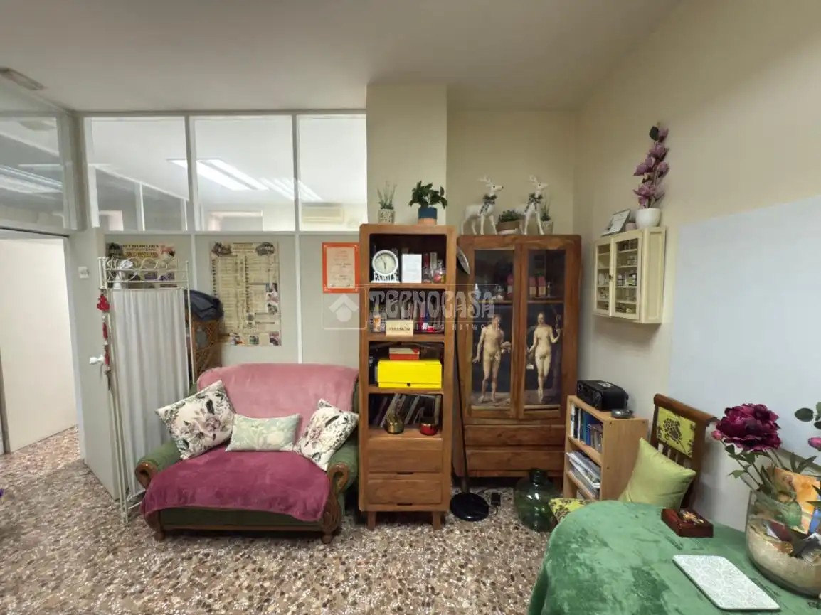 Office for sale in Madrid