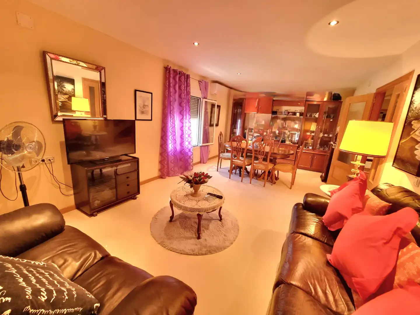 Sala d'estar de Casa o xalet en venda en Escalona amb Aire condicionat, Jardí privat i Traster