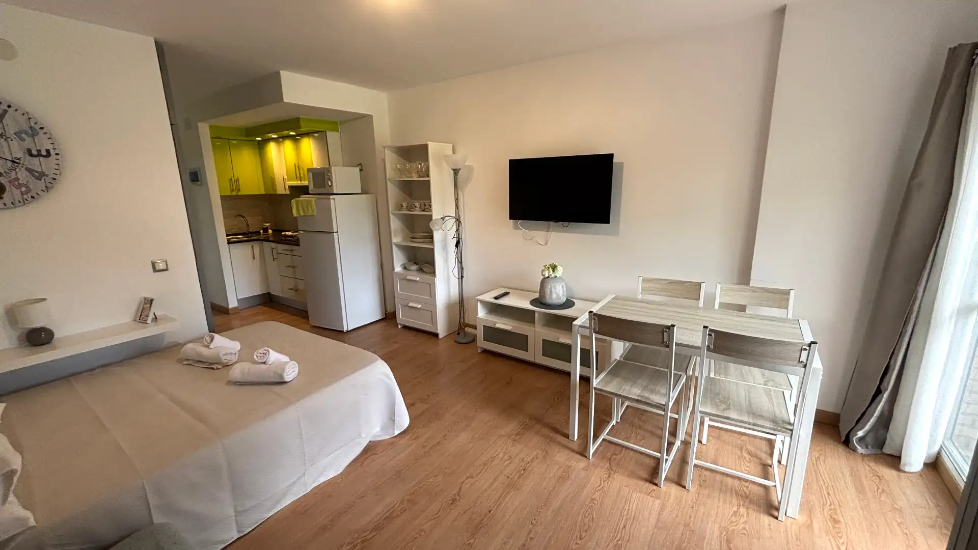 Schlafzimmer von Wohnung zum Verkauf in Benalmádena mit Klimaanlage, Parkett und Terrasse