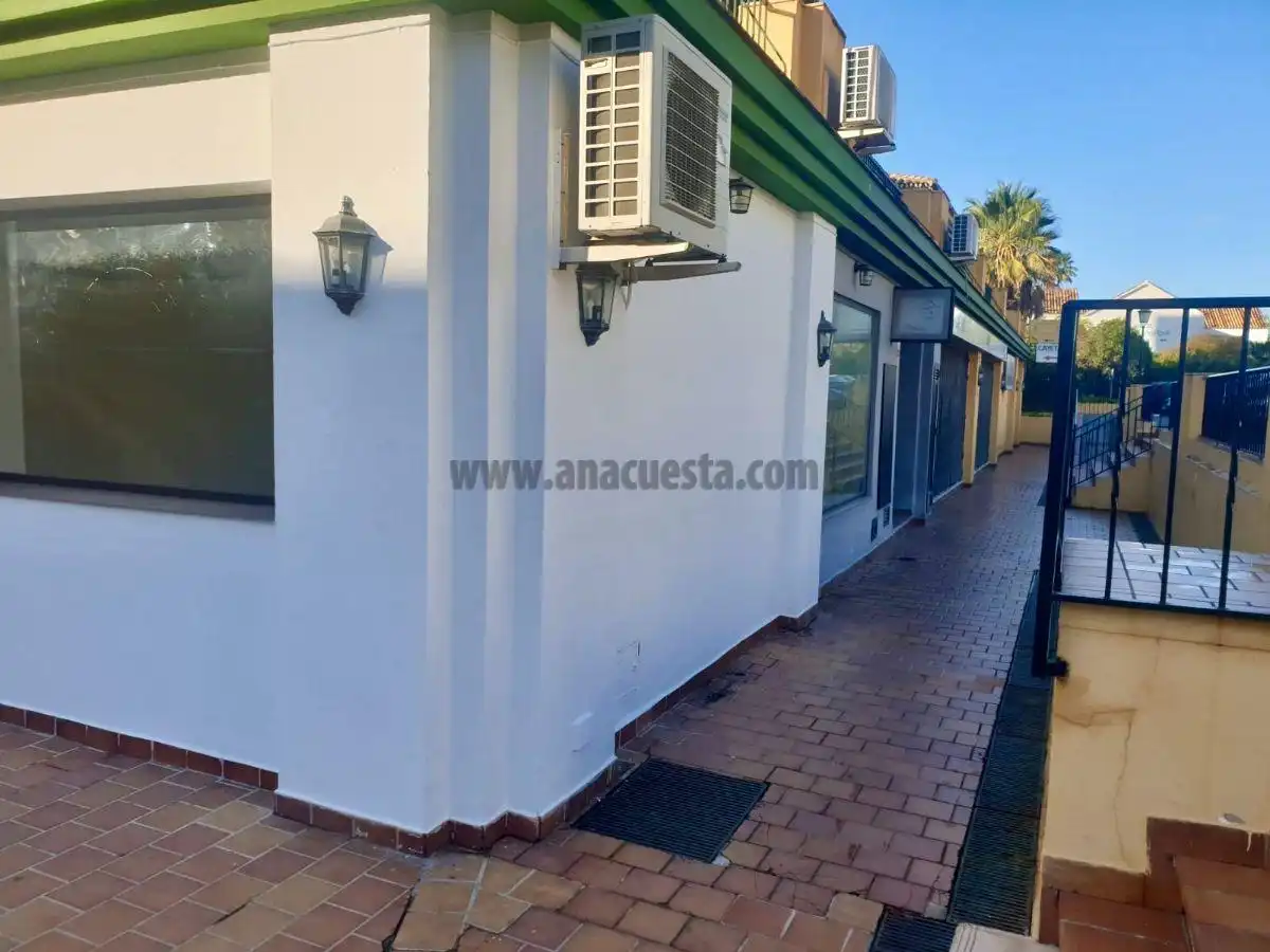 Geschaftsraum zum Verkauf in Estepona, Málaga