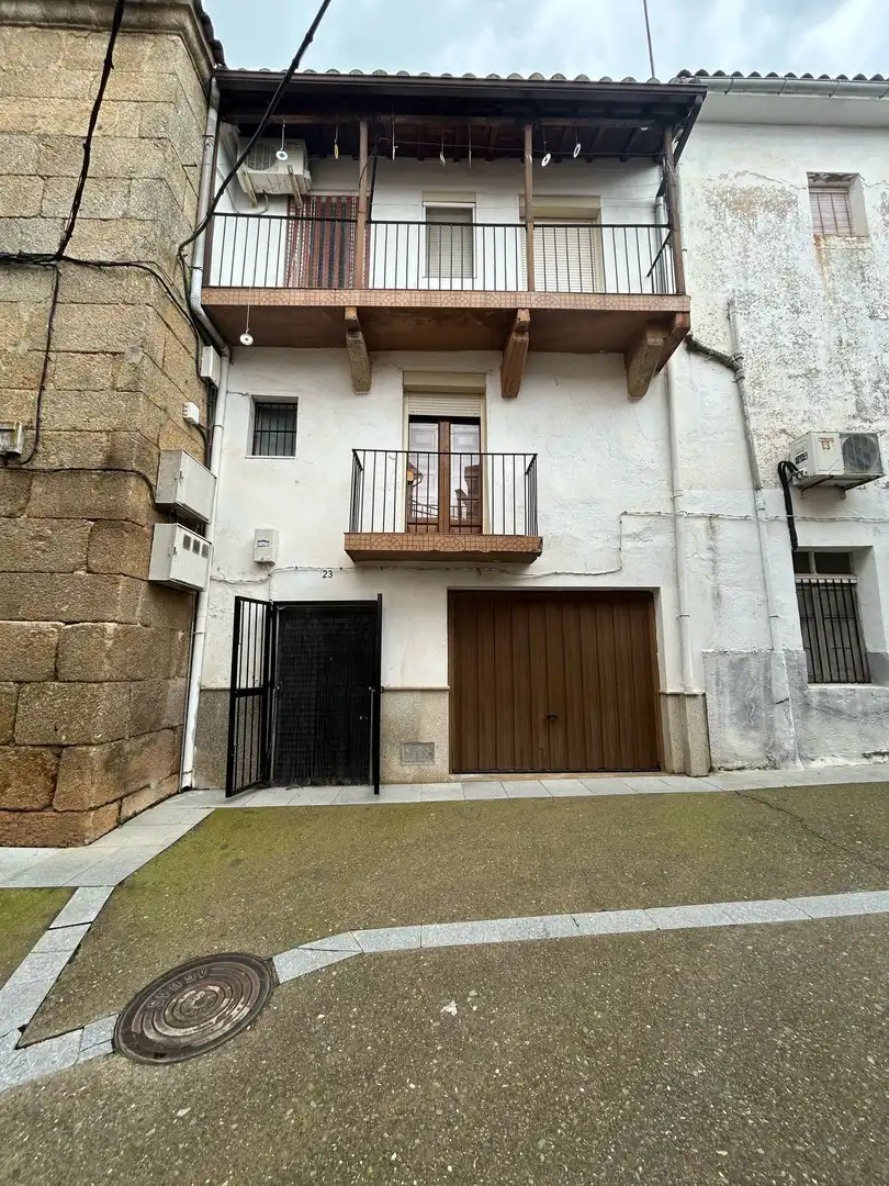 Vista exterior de Casa o chalet en venta en Cilleros con Aire acondicionado, Trastero y Amueblado