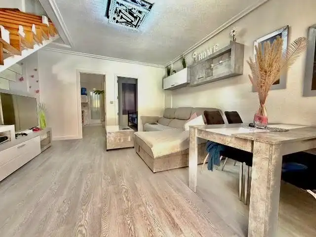 Wohnzimmer von Haus oder Chalet zum Verkauf in San Pedro del Pinatar mit Privatgarten, Terrasse und Abstellraum