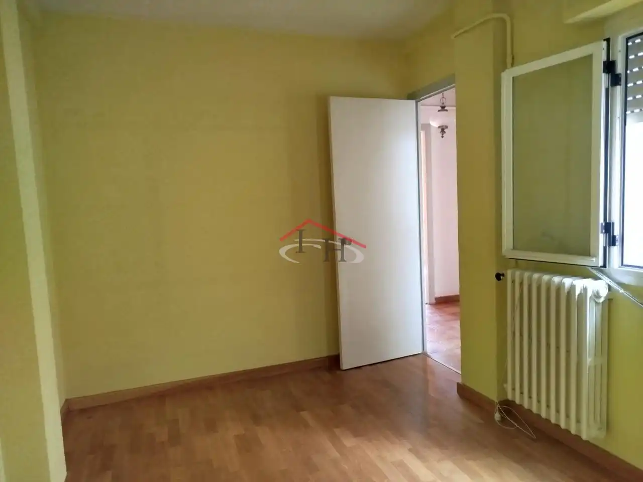 Piso en venta en León Capital  con Calefacción, Terraza y Trastero