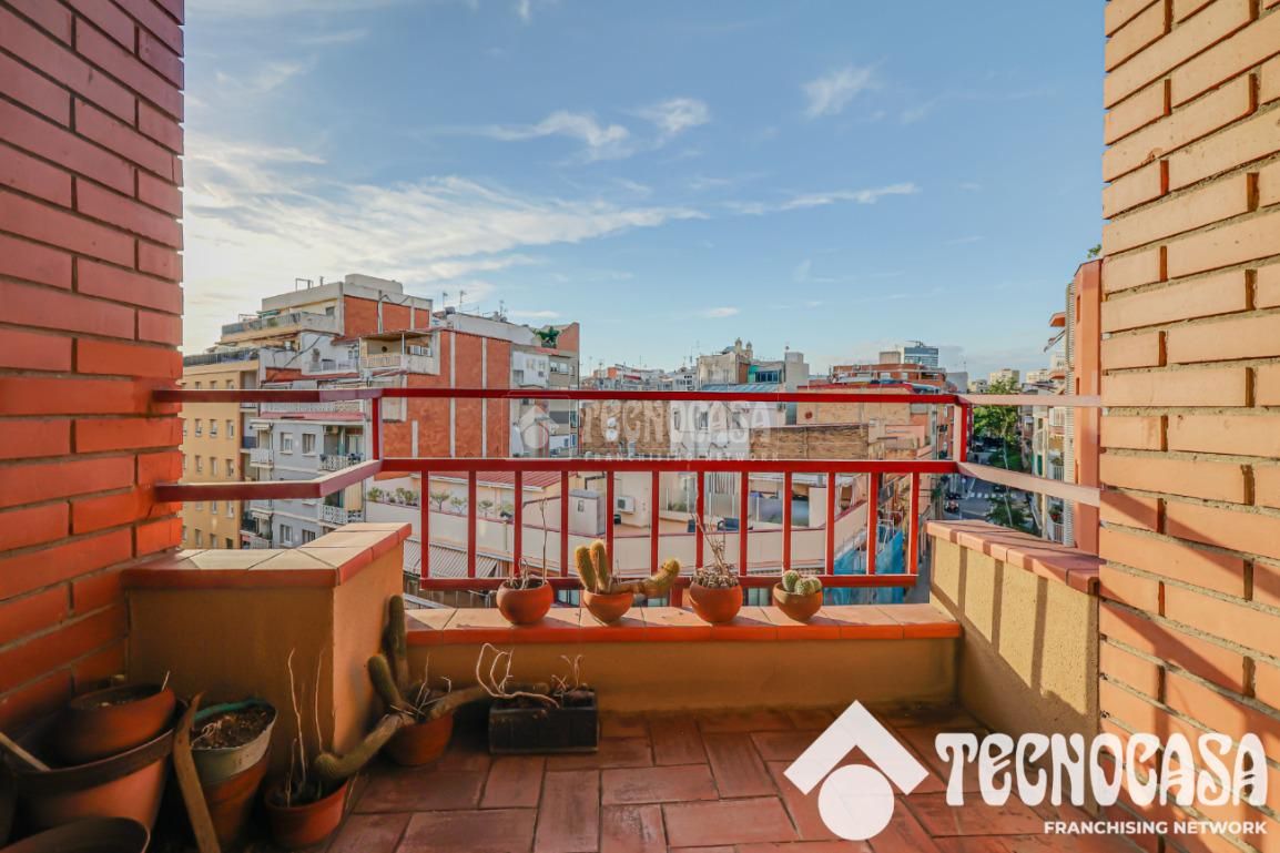 Terrassa de Pis en venda en  Barcelona Capital