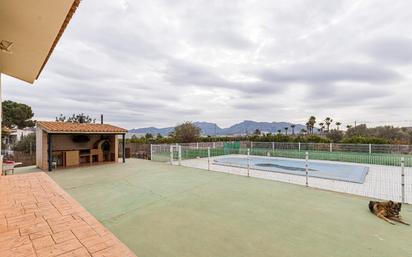 Schwimmbecken von Country house zum verkauf in Fortuna mit Klimaanlage, Terrasse und Schwimmbad