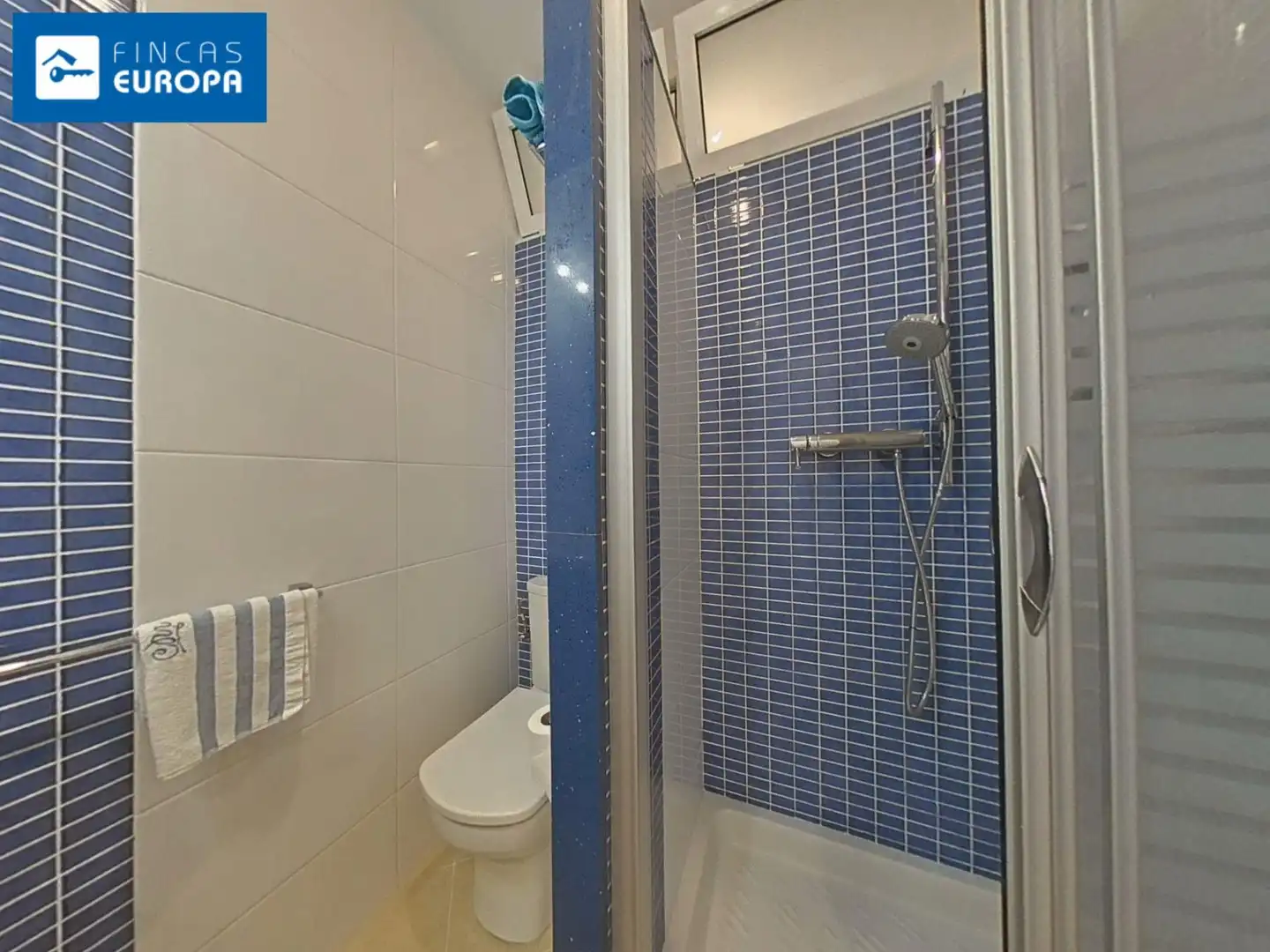 Bathroom of Flat for sale in Salou  with Terrace, Storage room and Furnished