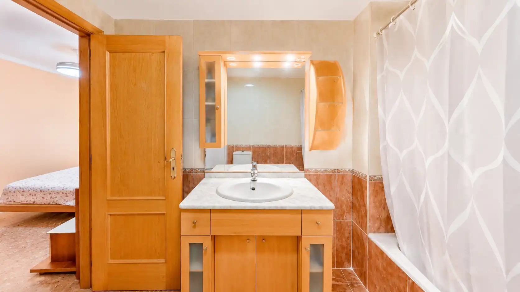 Baño de Piso en venta en Cheste con Calefacción y Balcón