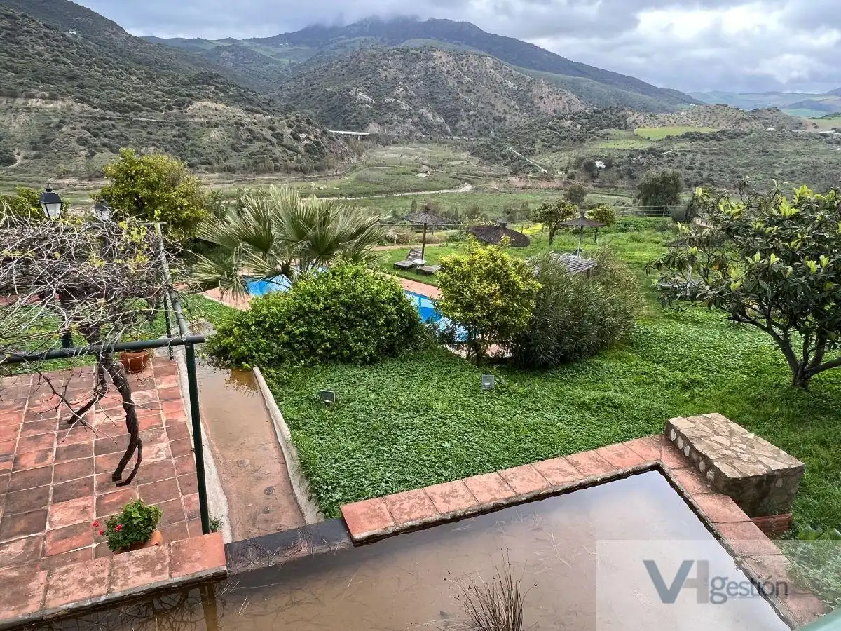 Country homes for sale in El Gastor
