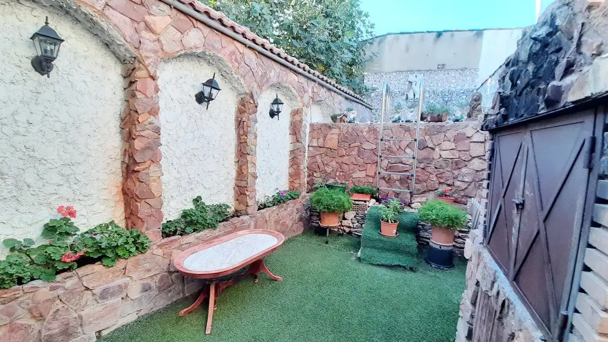 Terraza de Casa o chalet en venta en Valdepeñas con Calefacción, Terraza y Piscina