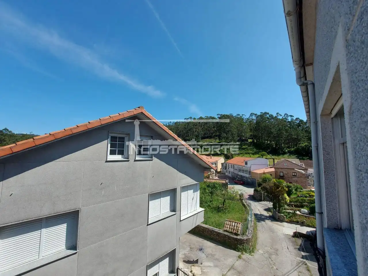 Vista exterior de Casa adosada en venta en Camariñas con Trastero y Amueblado