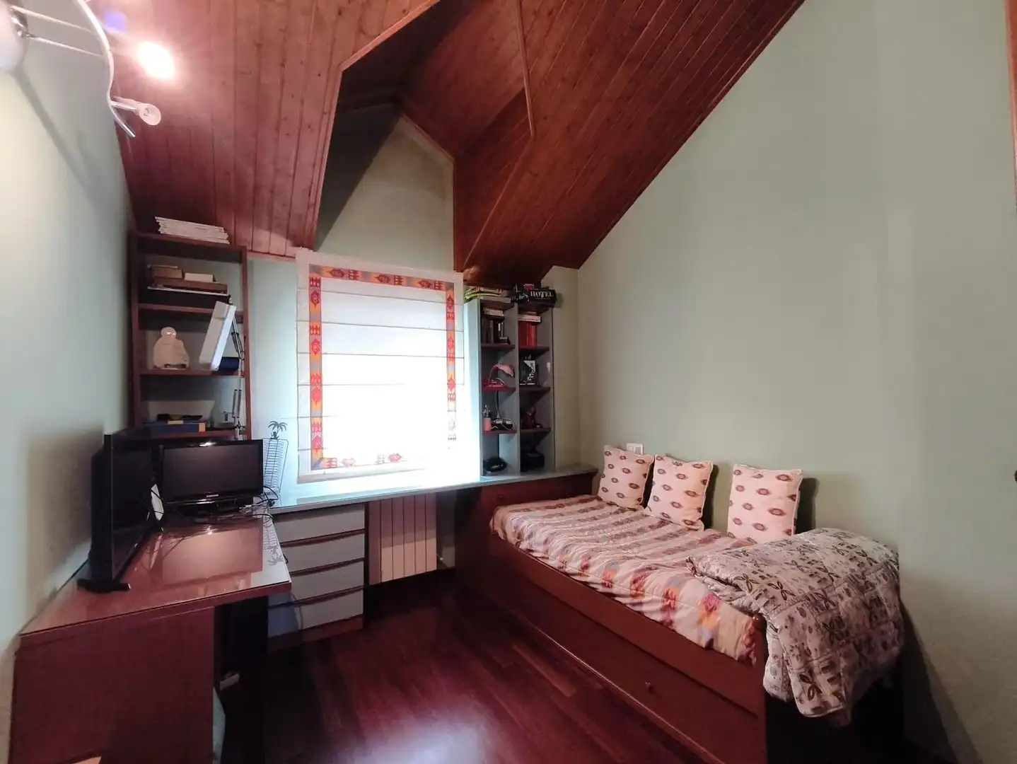 Bedroom of Detached homes for sale in Camargo  with Heating, Private garden and Furnished