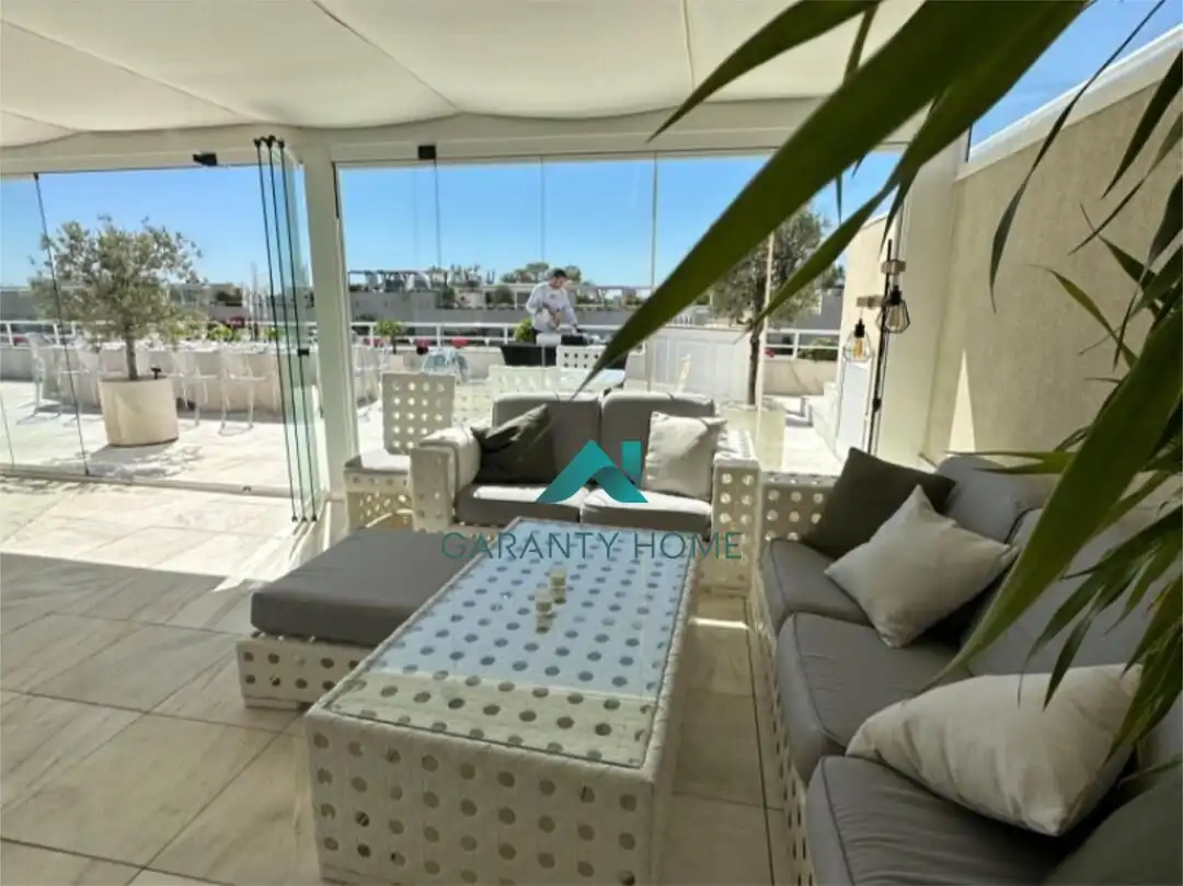 Terraza de Piso de alquiler en Marbella con Calefacción, Terraza y Amueblado