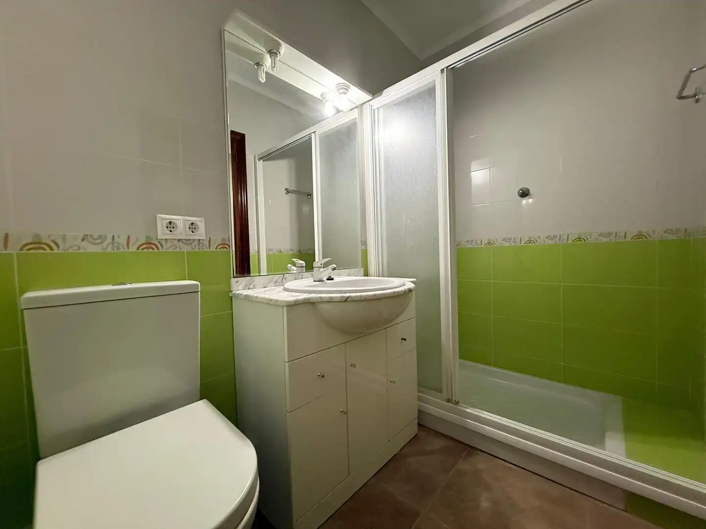 Baño de Apartamento en venta en Torrevieja con Terraza