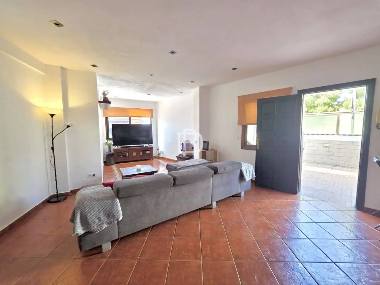 Sala d'estar de Casa adosada en venda en La Orotava amb Terrassa