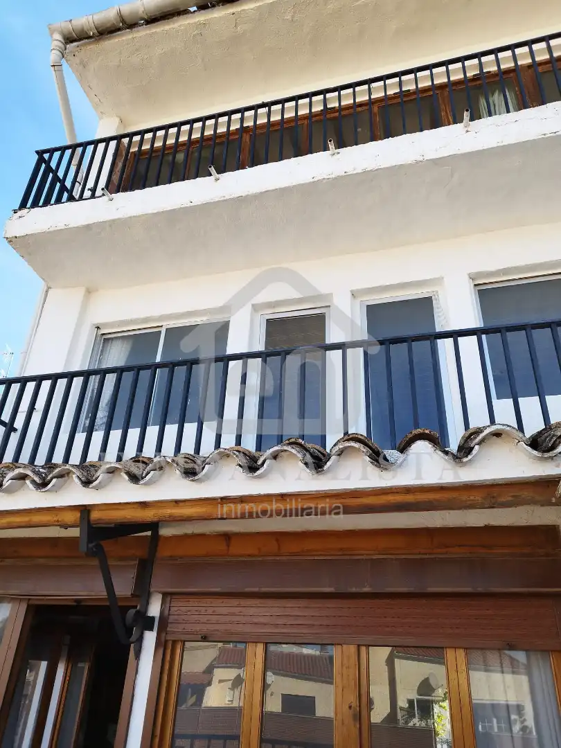 Balcony of Houses for sale in Requena  with Terrace and Balcony