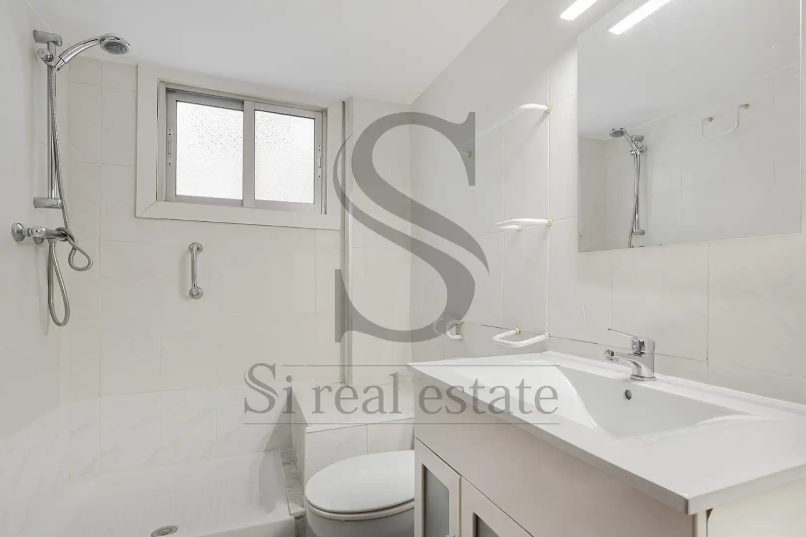 Appartamento con terrazza in vendita a Carrer de Juan de Mena, imagen 15
