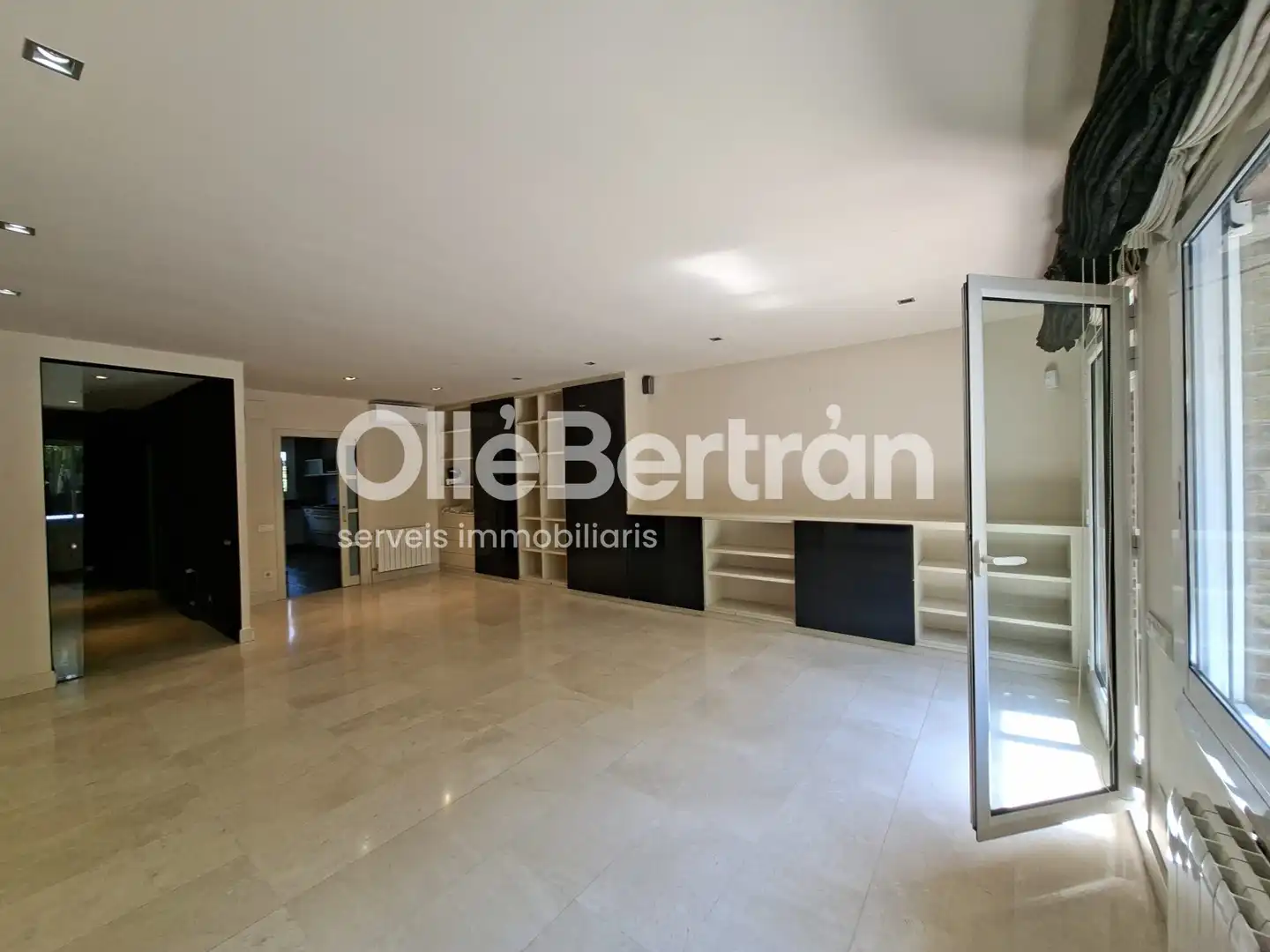 Casa adosada de lloguer en Sant Cugat del Vallès amb Jardí privat, Traster i Piscina
