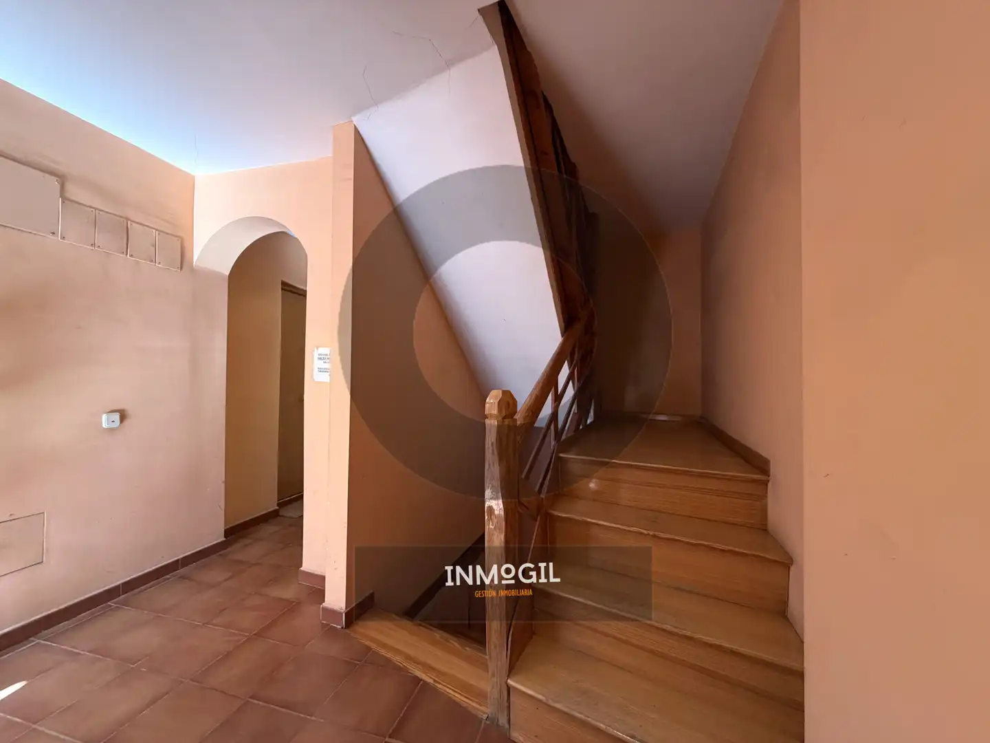 Study for rent in Madrid  with Air Conditioner, Heating and Parquet flooring