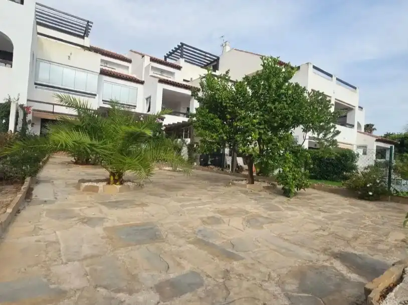 Wohnung mit Pool zum Verkauf in Calle Casares Golf Garden 3