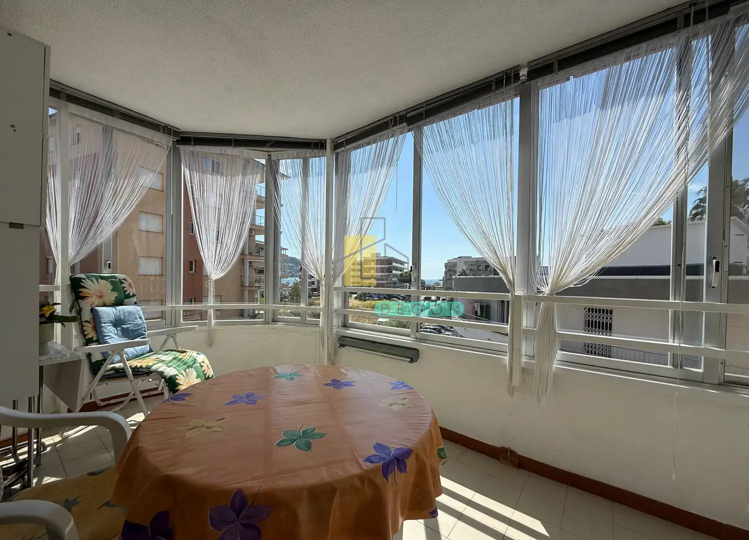 Terrassa de Apartament en venda en Roses amb Calefacció, Moblat i Forn