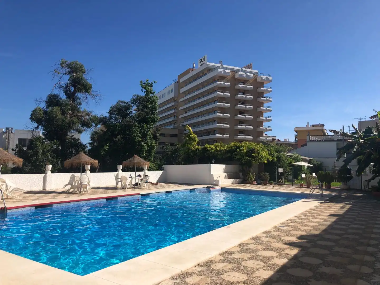 Swimming pool of Study for rent in El Bajondillo