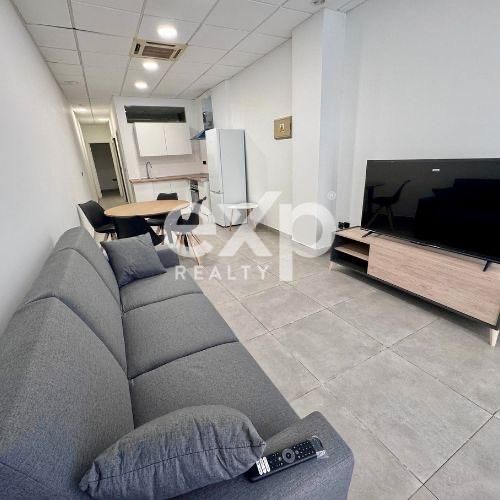 Living room of Study for sale in Aldaia  with Air Conditioner