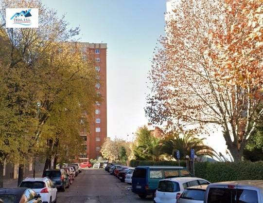 Piso en Venta en Calle CAMPO DE LA PALOMA en Palomeras Sureste