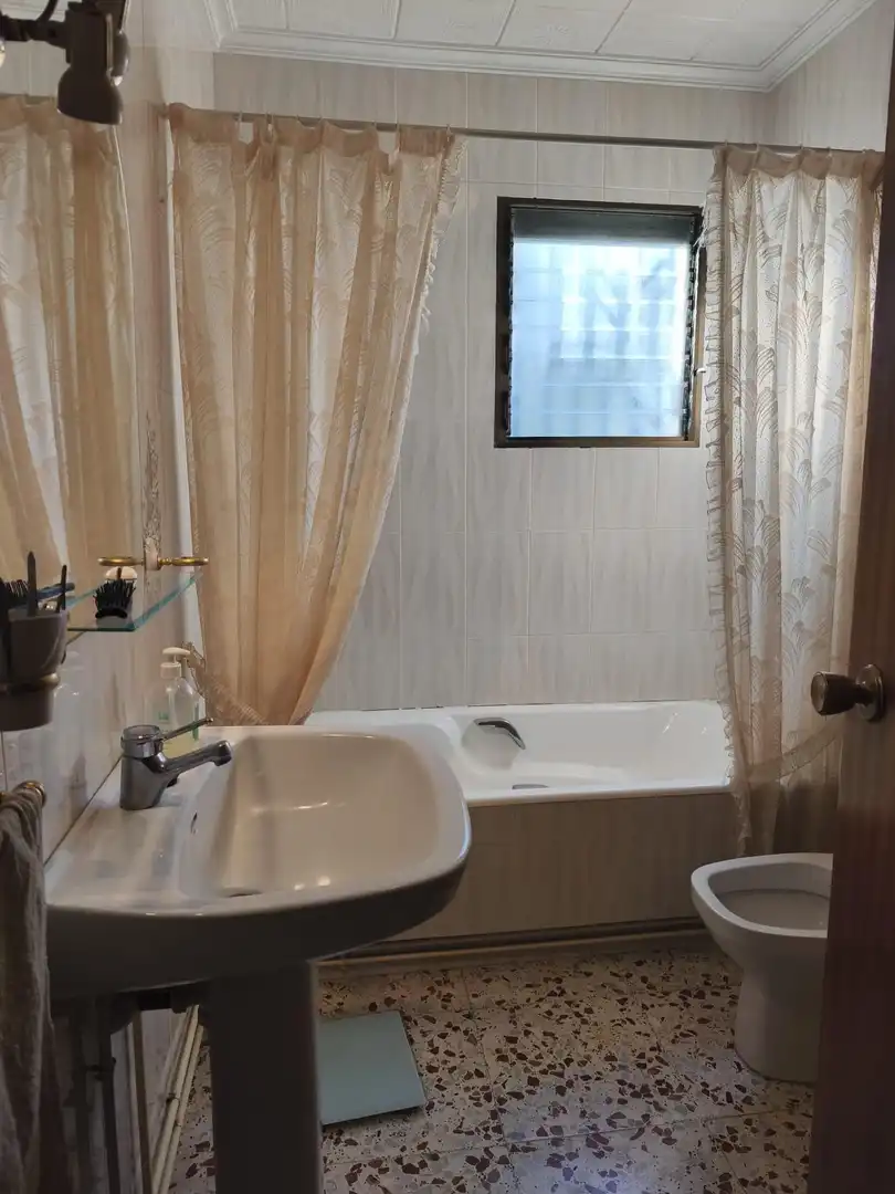 Baño de Casa o chalet en venta en Elche / Elx con Jardín privado