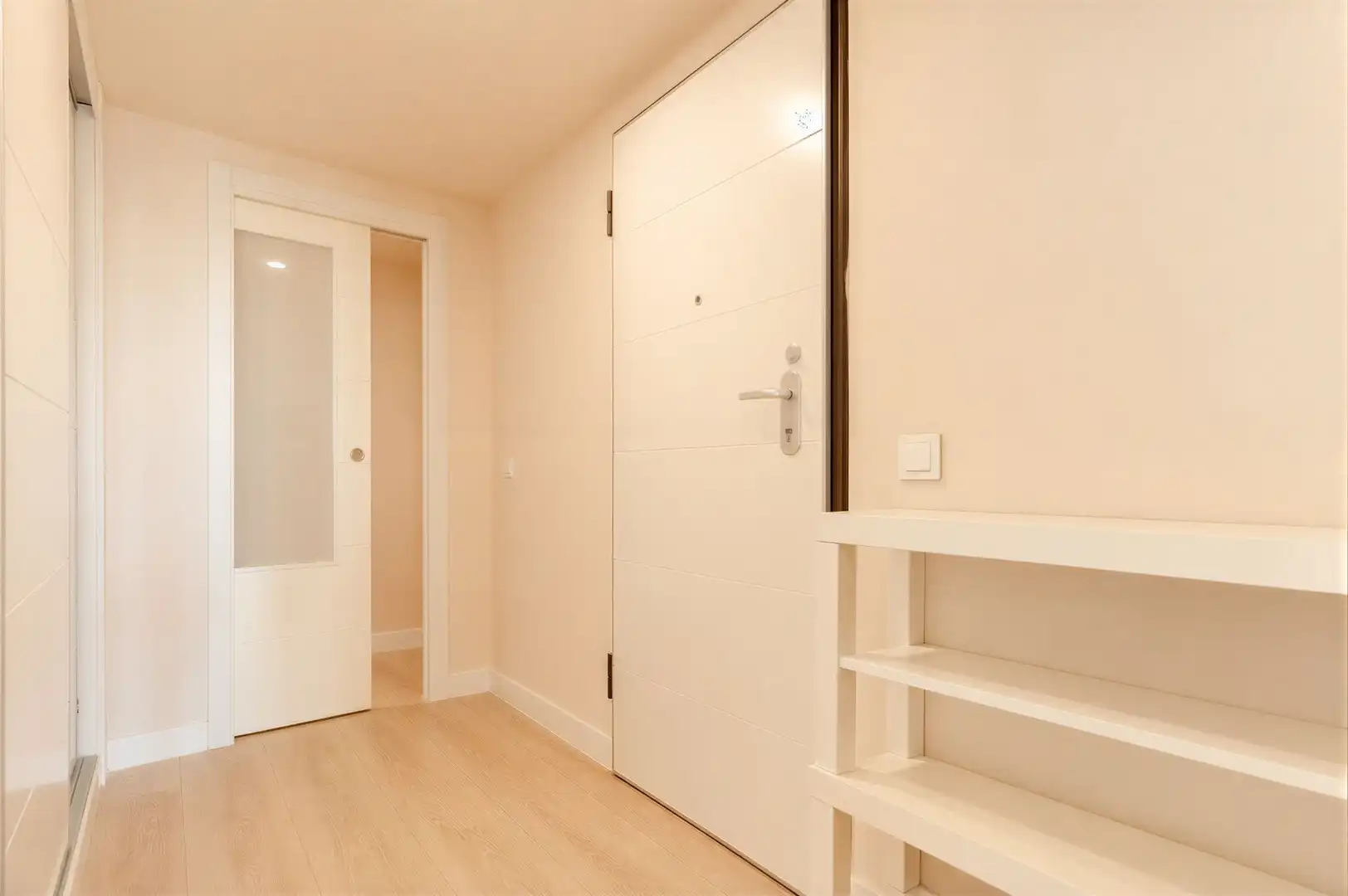 Flat for sale in Madrid  with Air Conditioner, Heating and Terrace