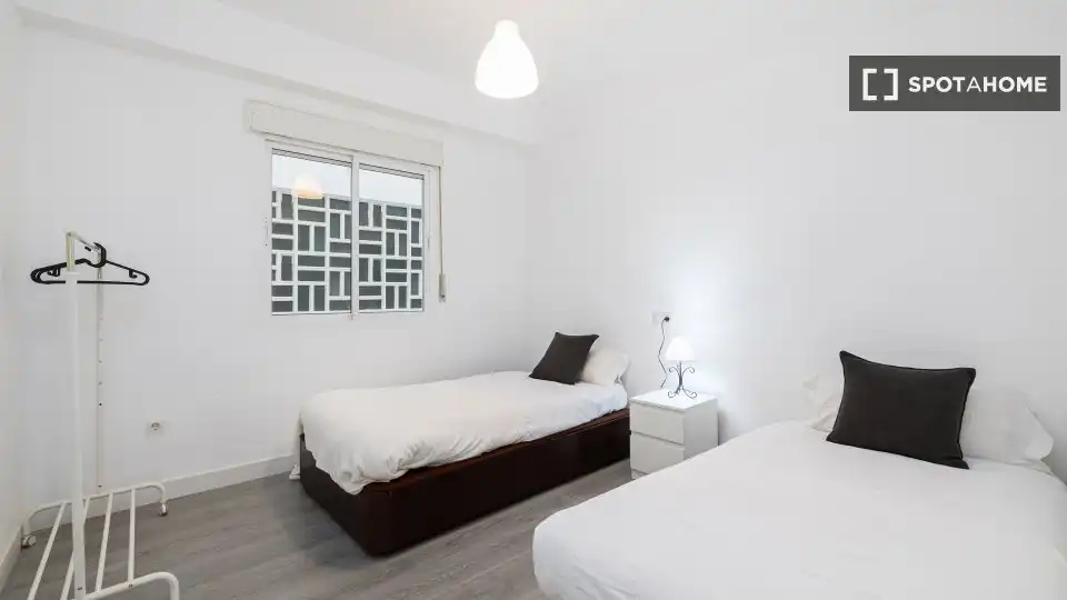 Schlafzimmer von Wohnungen zur untervermieten in Málaga mit Klimaanlage, Terrasse und Möbliert