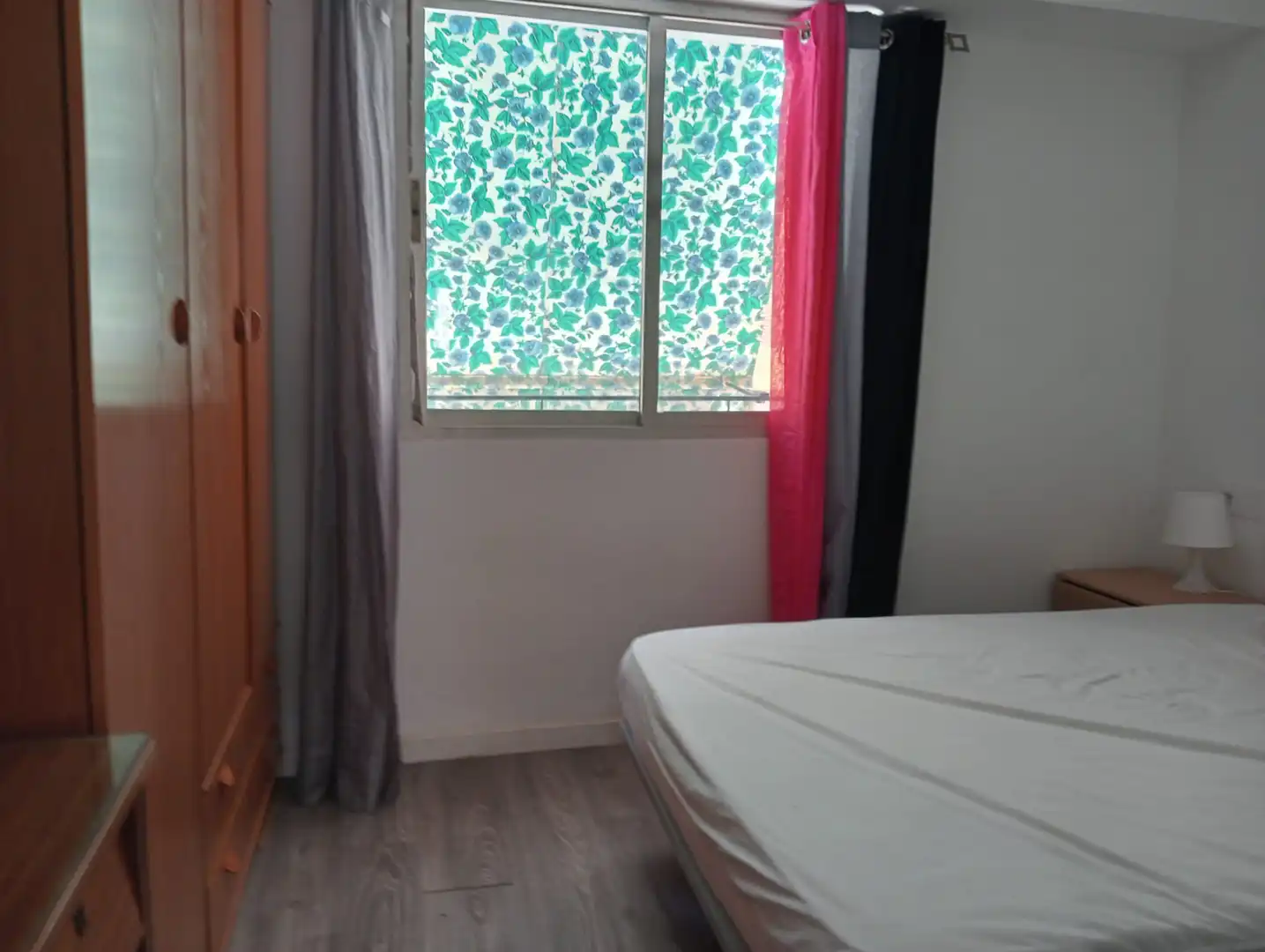 Bedroom of Flat for rent in Valencia  with Parquet flooring, Furnished and Oven