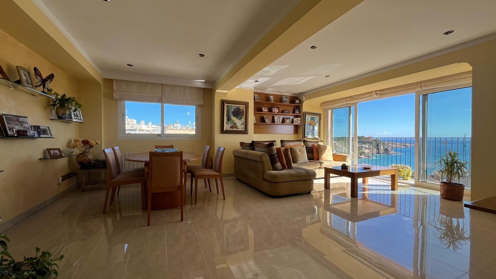 Living room of Attic for sale in  Palma de Mallorca  with Air Conditioner, Heating and Private garden