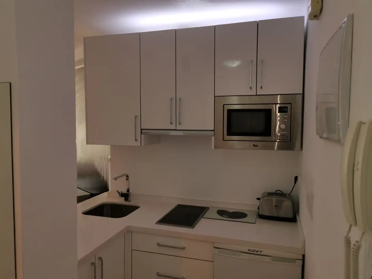 Cuina de Apartament en venda en Algarrobo amb Moblat