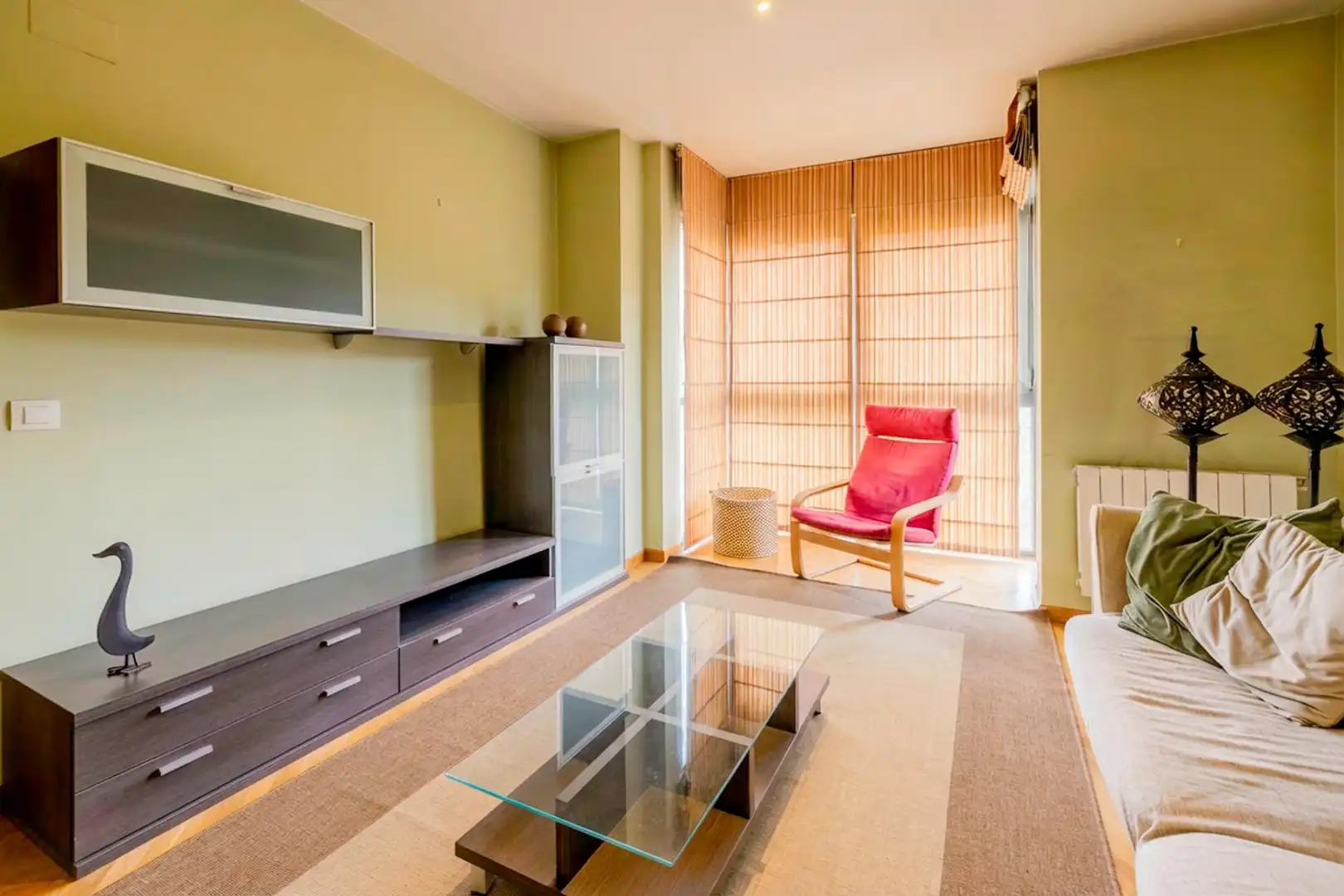 Sala de estar de Piso en venta en Madrid con Aire acondicionado, Calefacción y Jardín privado