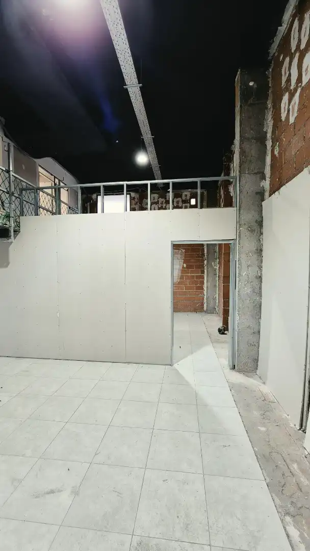 Local de alquiler en Carabanchel