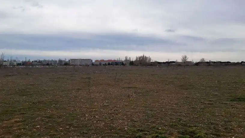 Terreno residencial en venta en Calle Segovia, imagen 2