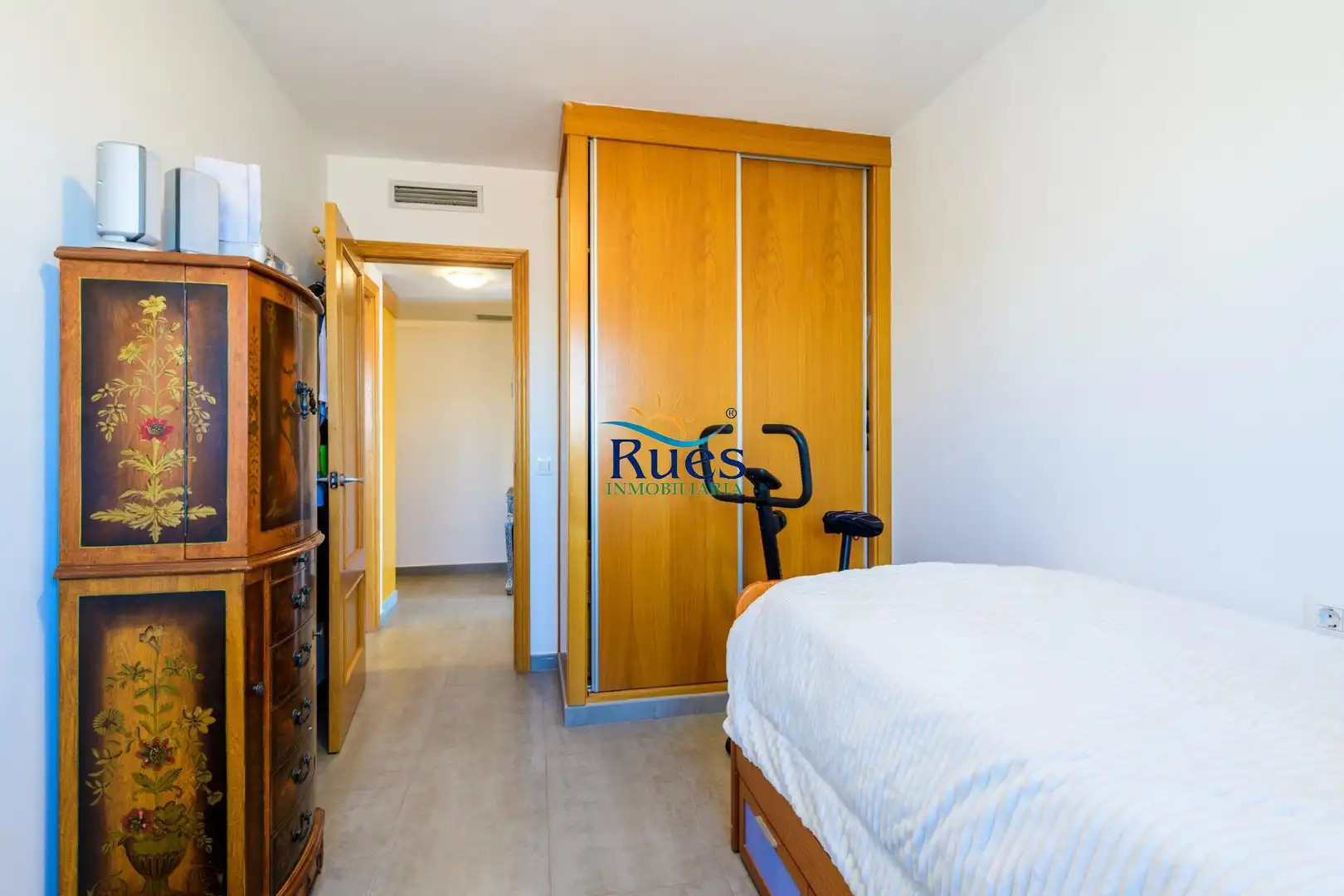 Habitación de Ático en venta en Benicasim / Benicàssim con Aire acondicionado, Calefacción y Trastero