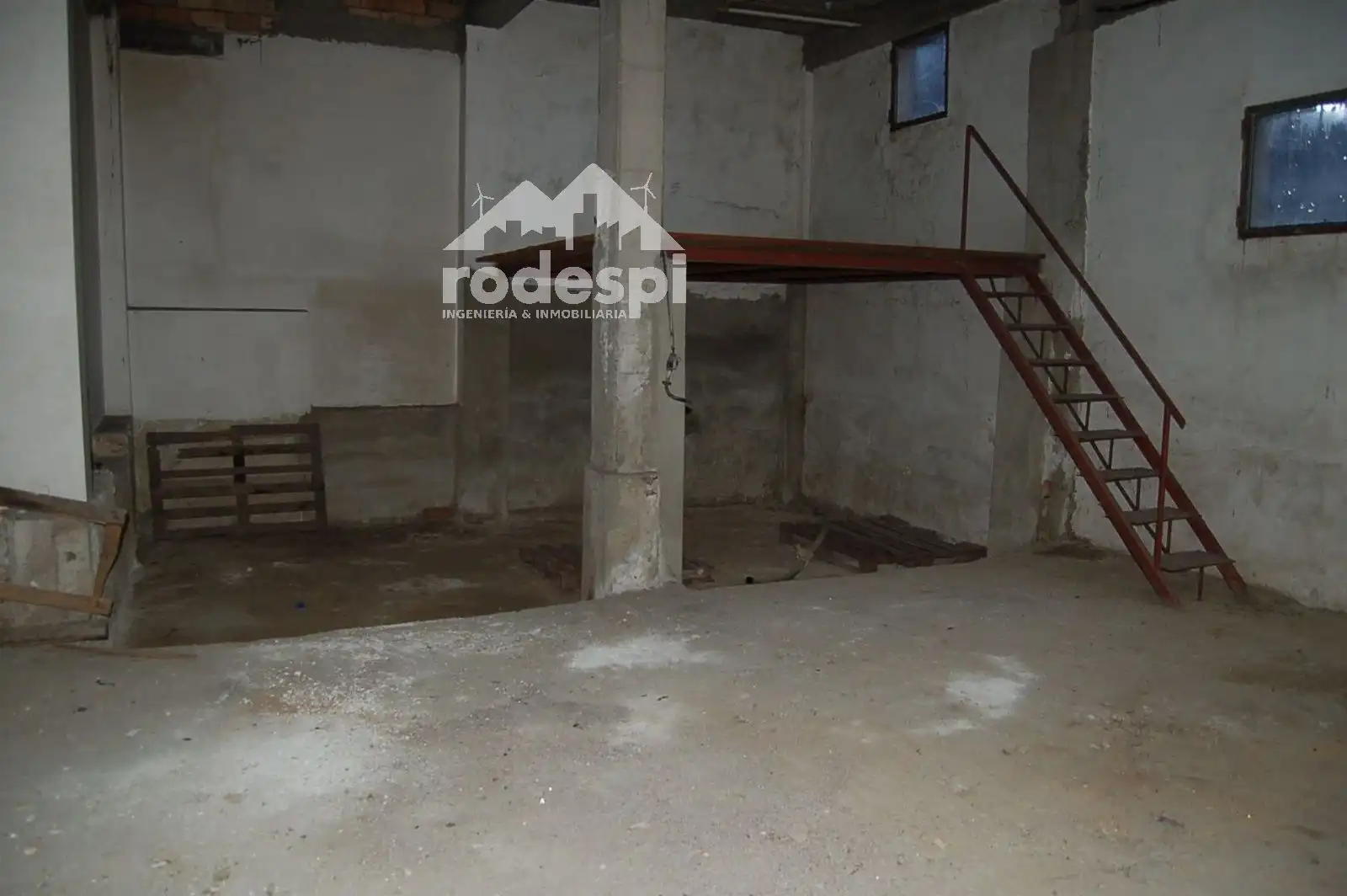 Local comercial en alquiler en Ponteareas, imagen 4