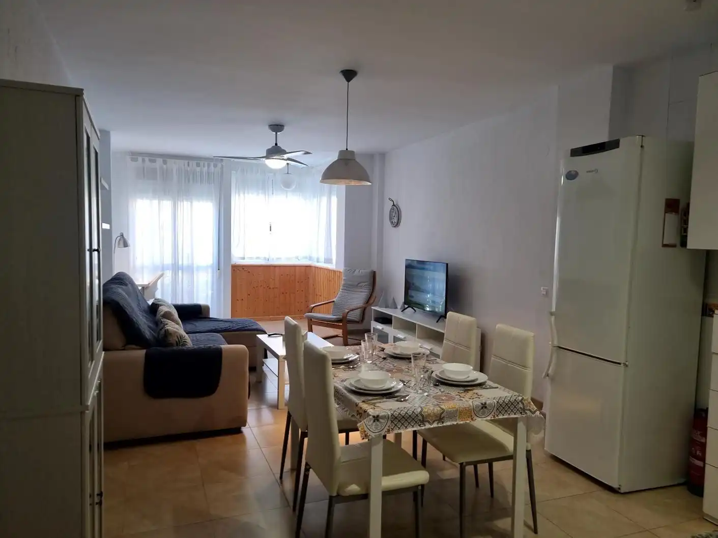 Sala de estar de Apartamento de alquiler en Torrox con Aire acondicionado, Calefacción y Amueblado