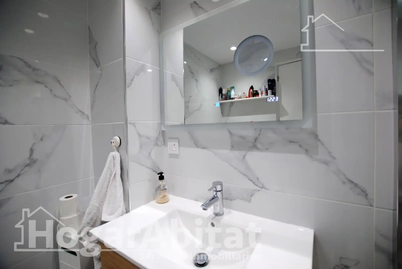 Baño de Piso en venta en Gandia con Aire acondicionado, Calefacción y Terraza